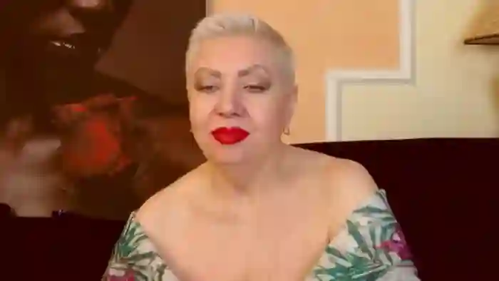 LADY__POSH