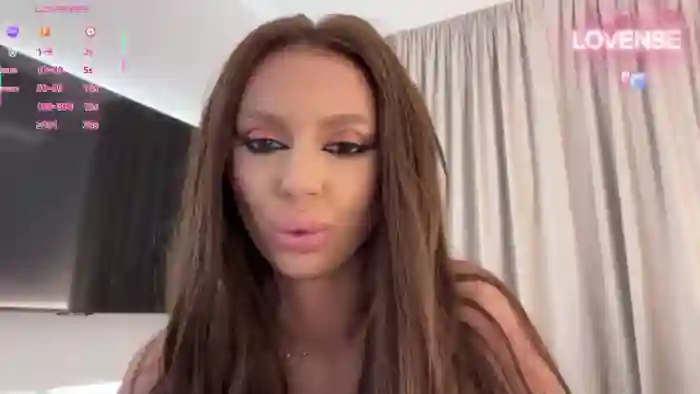 Serena_Devine