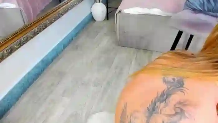 Mia_Noir
