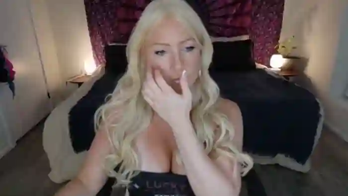 eh1_Scarlett