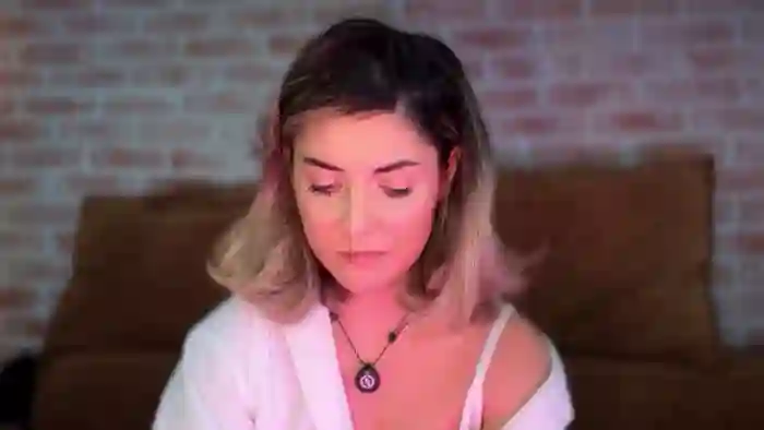 Allie_Synn