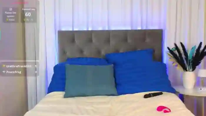 ArianaPetite
