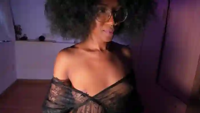CarolineS