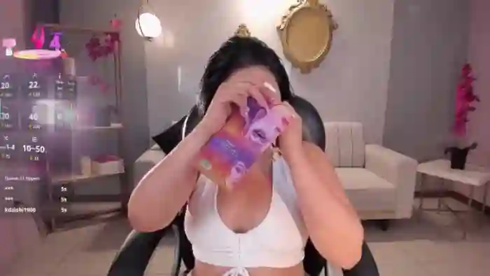 MiaRobertsX