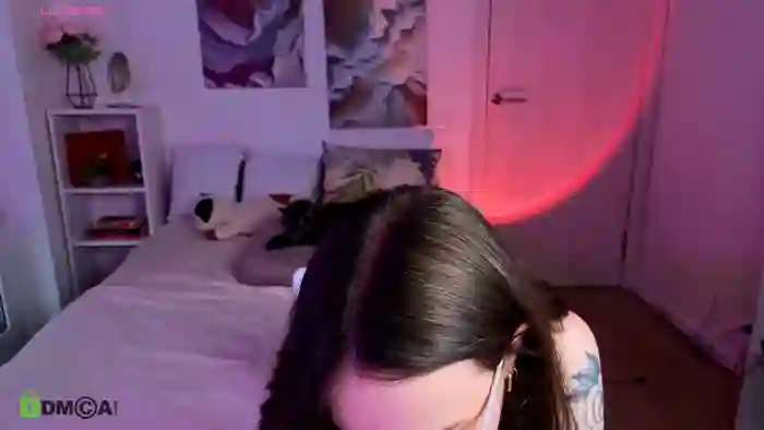 Milly_Saint