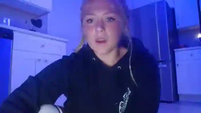 SneakyAlice
