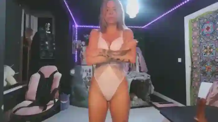 Vivienne__Fox