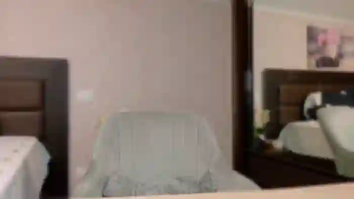 kissytease8