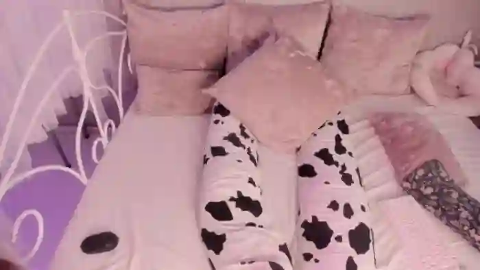 AliceKinkyGir