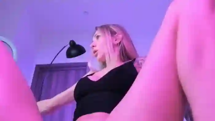 Horny_Blond
