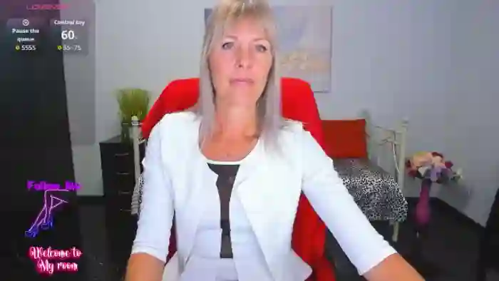 Anita_Tayson
