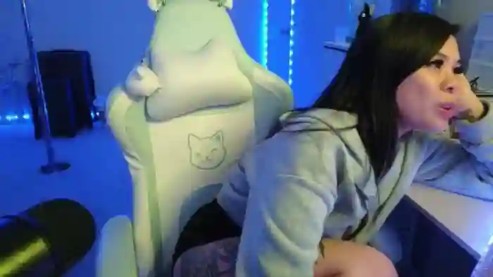 Dolllface