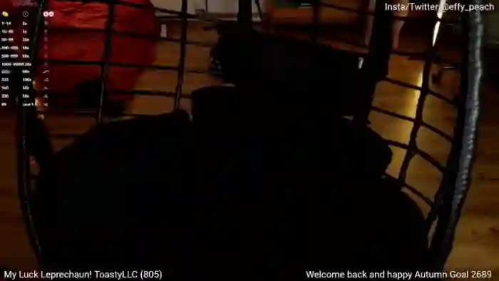 Effy_peach