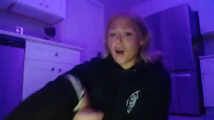 SneakyAlice