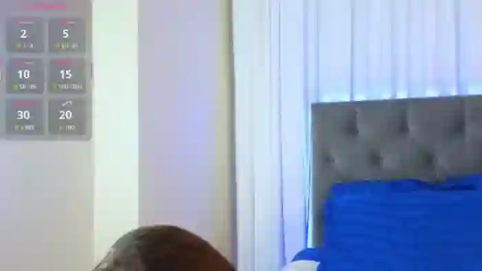 ArianaPetite