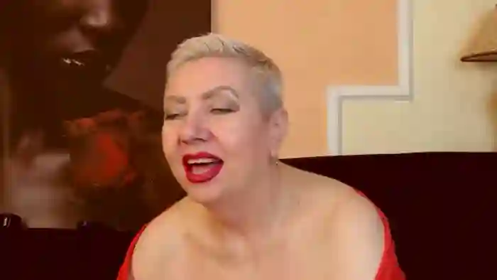 LADY__POSH