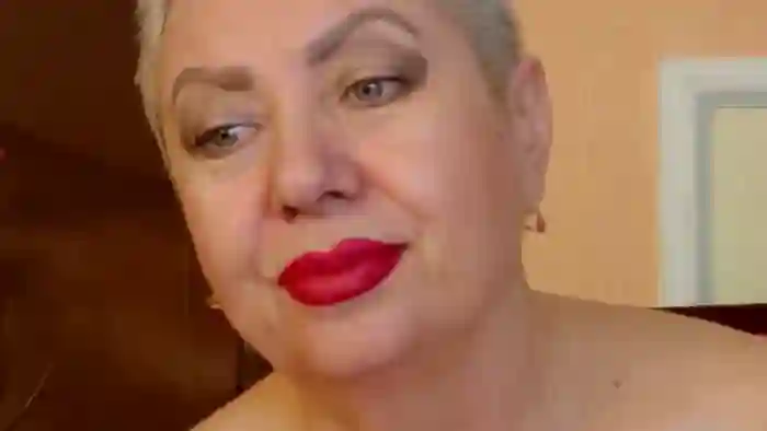 LADY__POSH