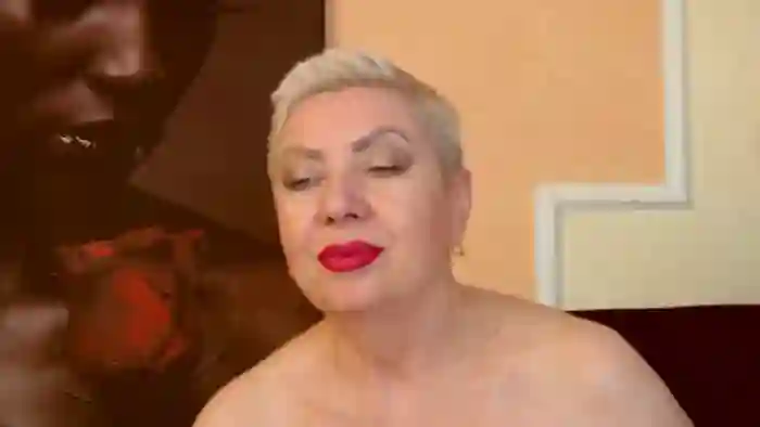 LADY__POSH