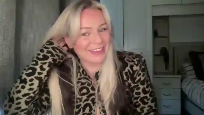 LarasDen
