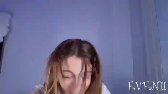 NaomiDee
