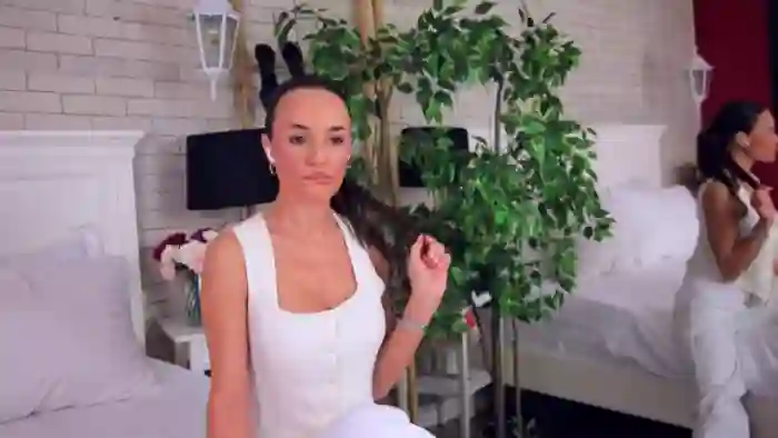 CarlaWhiteX