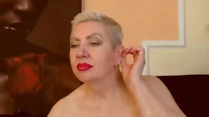 LADY__POSH
