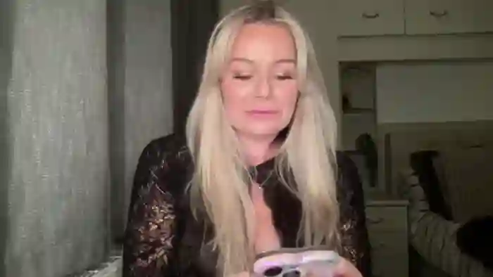 LarasDen