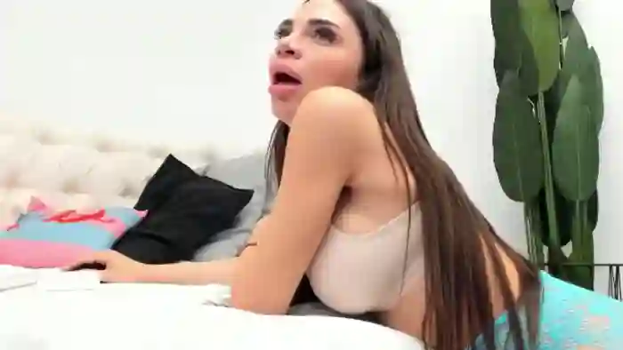Alyzee__