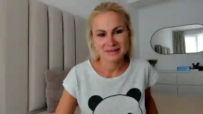 HRYSTINA_