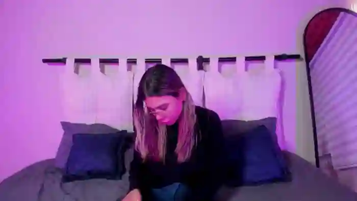 Rachellcriss_