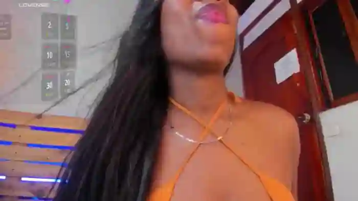 Sofia_ebony