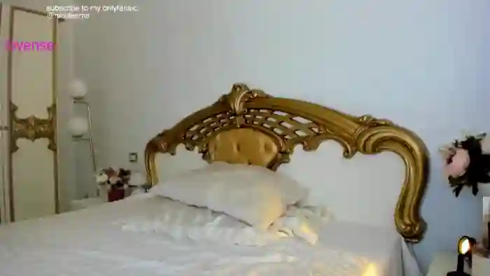 NycoleAniston