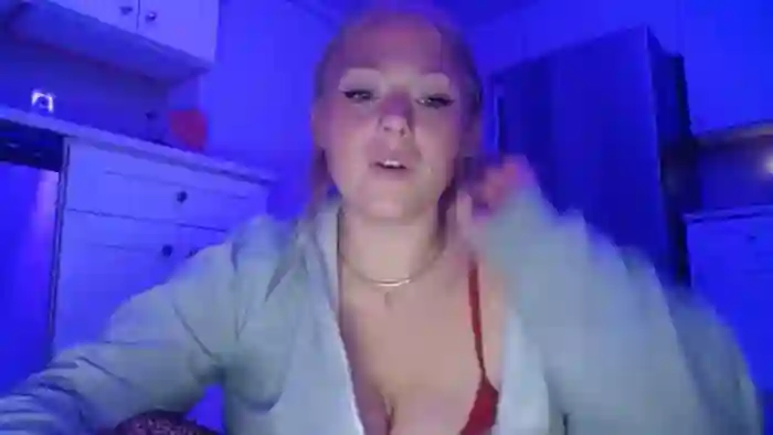 SneakyAlice