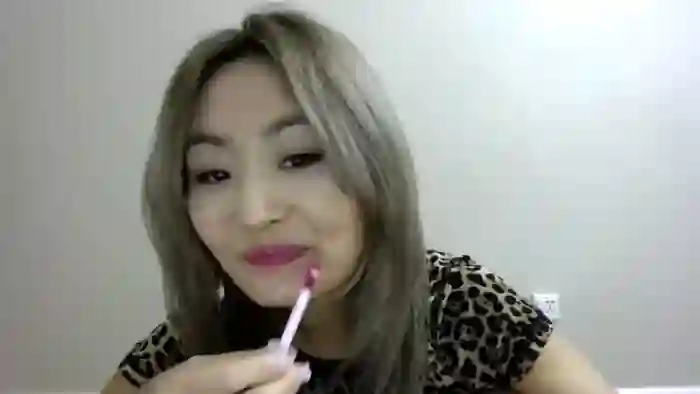 AsianDoll2000