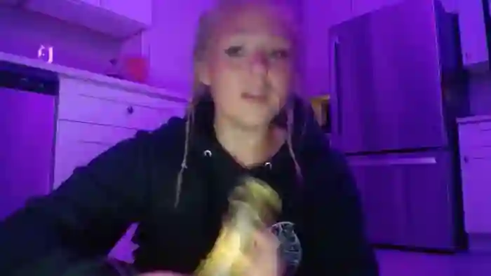 SneakyAlice