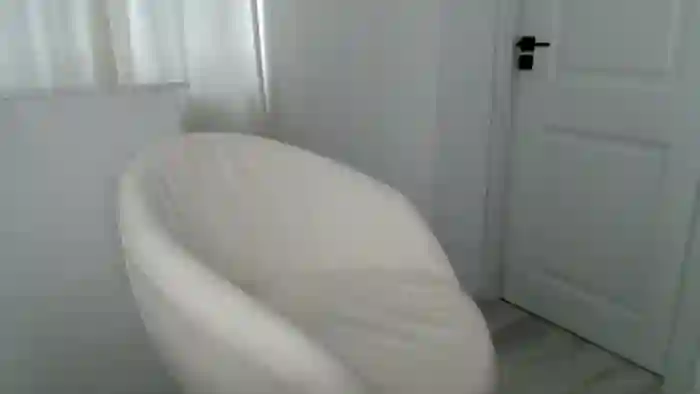 Kiki_akay