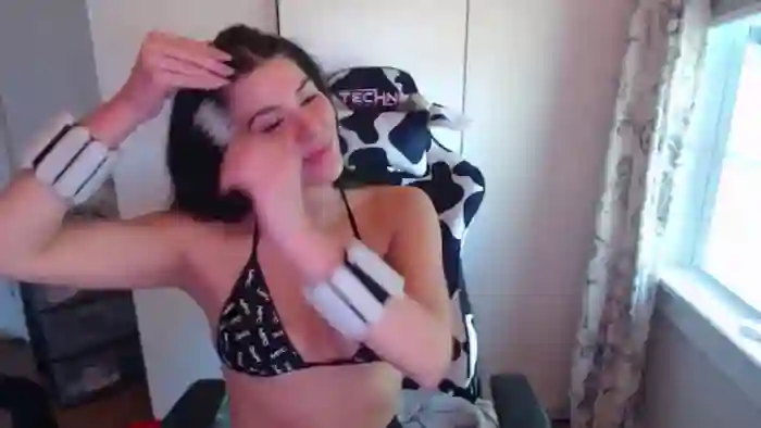 wowshessocool