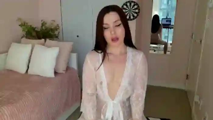 BellaBaxter