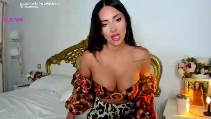 NycoleAniston