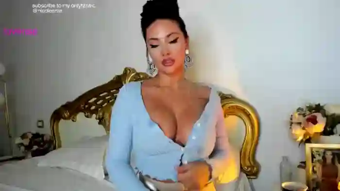 NycoleAniston