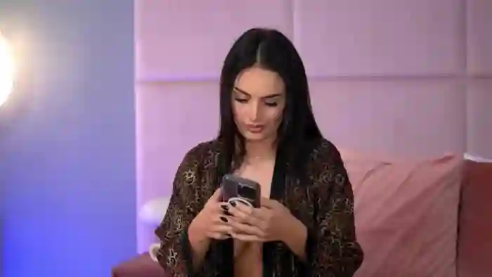 Alma_Luv