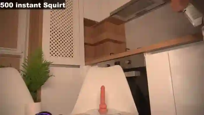 Leti_squirt