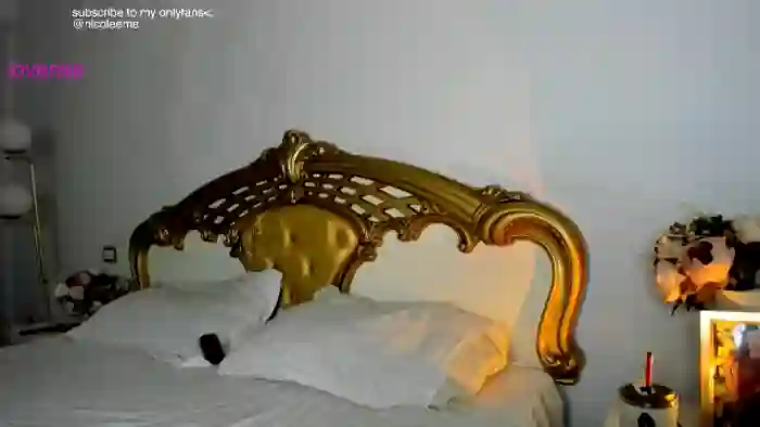 NycoleAniston