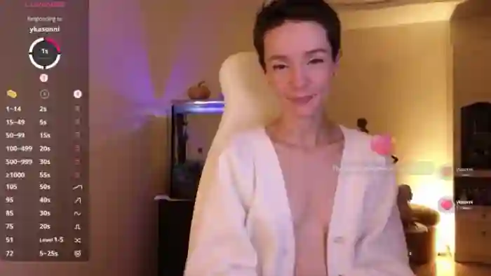 Alisija_