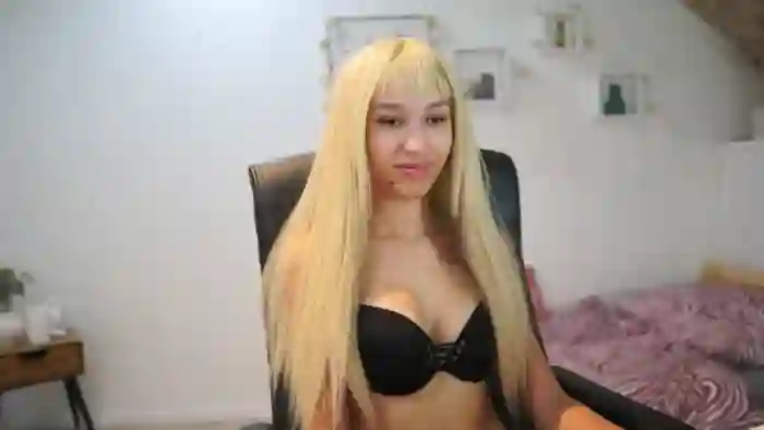Amai__Liu