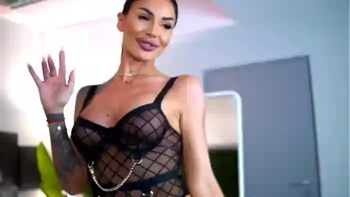 RaquelleVon