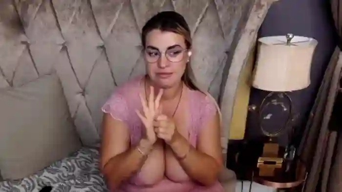 BustyGizelle