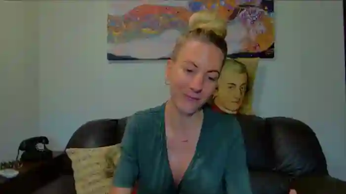 Helenadoll