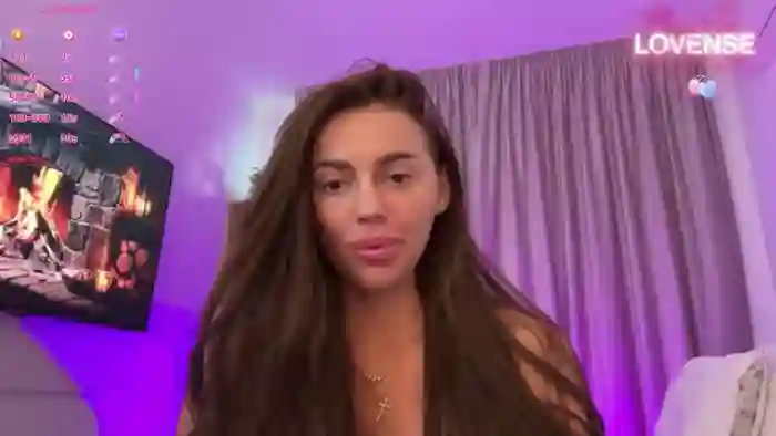 Serena_Devine