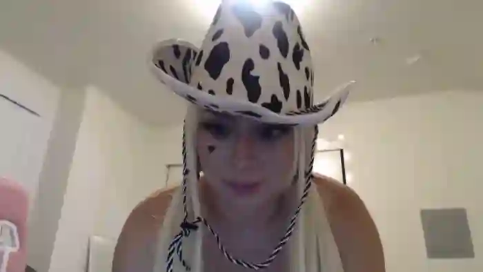 Blondbunnyxo